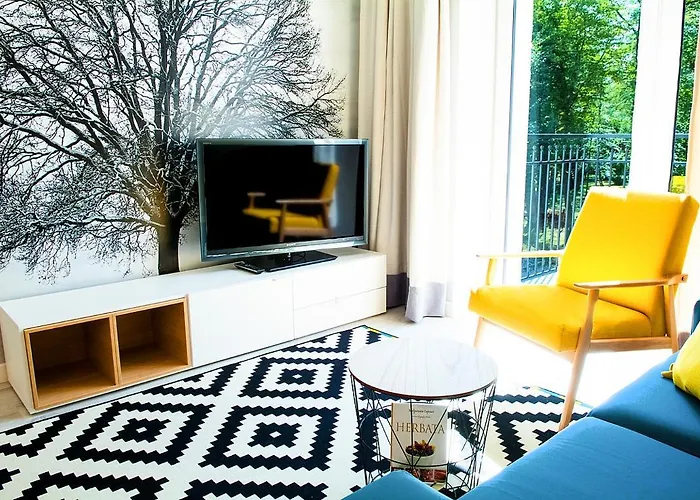 Apartament 4 You