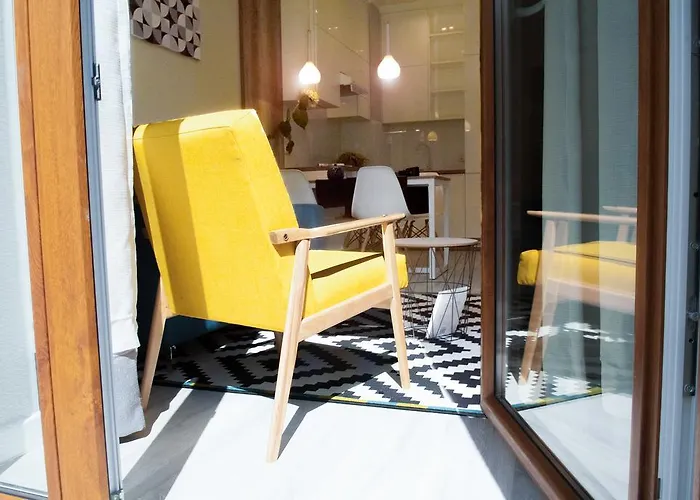 Apartament 4 You